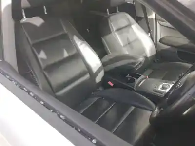 Здавання транспортного засобу audi a6 c6 (4f2) 2.0 tdi року 2001 потужний blb