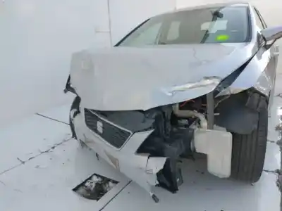 Veicolo di demolizione seat leon (5f1) style dell'anno 2001 alimentato cyv