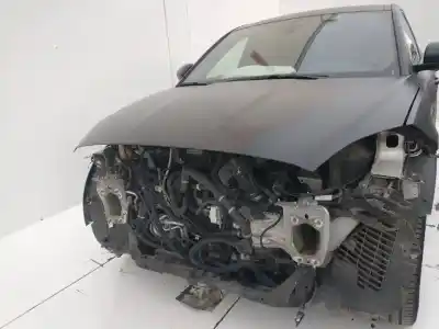 Здавання транспортного засобу jaguar e-pace s awd 150 cv / 110 kw року 2001 потужний 204dtd