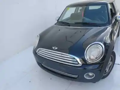 Sloopvoertuig mini mini (r56) one van het jaar 2001 aangedreven n12b14a