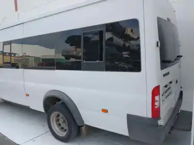 Sloopvoertuig ford transit bus (ttg) 370 l2 (hdt) trend van het jaar 2001 aangedreven usra