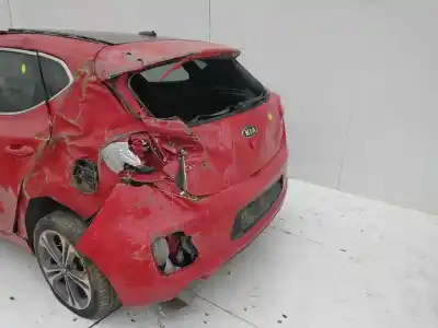 Scrapping Vehicle kia cee'd (jd) 1.6 crdi 128 of the year 2001 powered d4fb