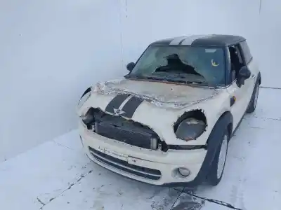 Veículo de Sucata mini mini (r56) 1.6 cooper d [1.6 ltr. - 82 kw diesel cat] do ano 2001 alimentado 9hz