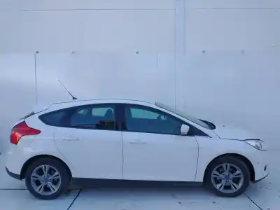 Scrapping Vehicle ford focus turn. trend + of the year 2001 powered m1da