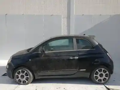 Sloopvoertuig fiat nuova 500 (150) blackjack van het jaar 2001 aangedreven 169a3000