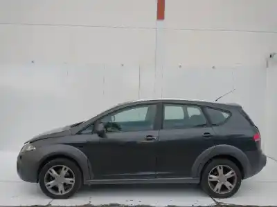 Veículo de Sucata seat altea xl (5p5) freetrack do ano 2001 alimentado bmm