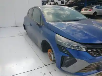 Scrapping Vehicle renault clio v 1.6 e-tech hybrid cat of the year 2001 powered h4m 632