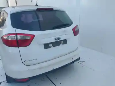Veículo de Sucata ford c-max trend do ano 2001 alimentado t3da