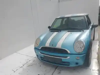 Здавання транспортного засобу mini mini (r50, r53) cooper року 2001 потужний w10b16a