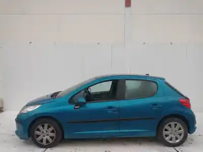 Hurda Aracı PEUGEOT 207  Yılın 2001 güçlü 8HZ