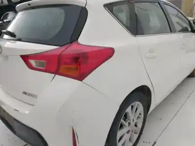 Утилизация автомобиля TOYOTA AURIS TOURING SPORTS (E18)  года 2001 питание 1ZR-FAE