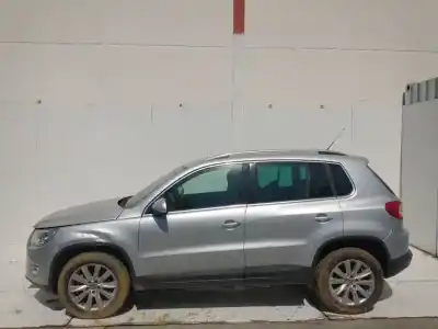 Утилизация автомобиля VOLKSWAGEN TIGUAN (5N1)  года 2001 питание CBA
