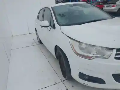 Veículo de Sucata citroen c4 lim. collection do ano 2001 alimentado 9hp