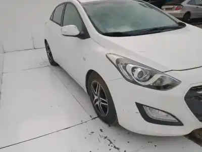 Здавання транспортного засобу hyundai i30 ranchera familiar (gd) 1.4 crdi року 2001 потужний d4fc
