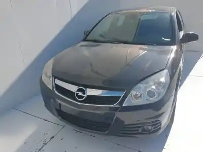 Здавання транспортного засобу opel vectra c berlina elegance року 2001 потужний z19dth