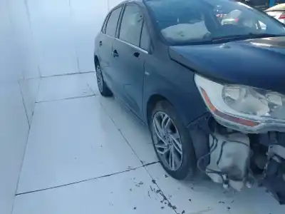 Здавання транспортного засобу citroen c4 lim. collection року 2001 потужний 9h05