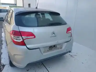 Veicolo di demolizione CITROEN C4 LIM.  dell'anno 2001 alimentato 8FP