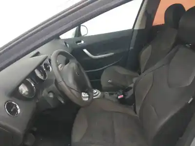 Scrapping Vehicle peugeot 308 sport of the year 2001 powered rhr