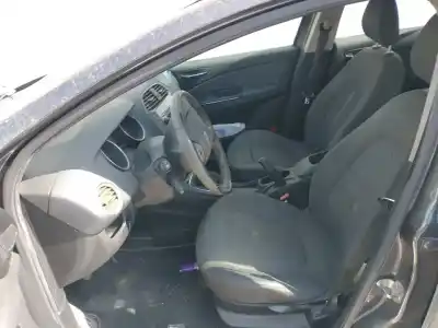 Veículo de Sucata fiat bravo (198) 1.6 16v active multijet (77kw) do ano 2001 alimentado 192a8000