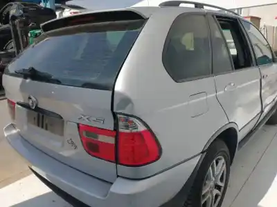 Veículo de Sucata BMW X5 (E53) 3.0d do ano 2001 alimentado 306D2