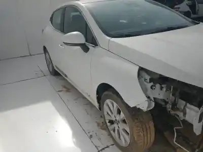 Scrapping Vehicle renault clio v edition one of the year 2001 powered h4d 480