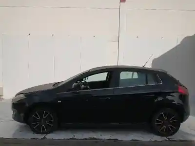 Scrapping Vehicle fiat bravo (198) 1.9 16v dynamic multijet of the year 2001 powered 310a1027