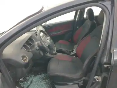 Scrapping Vehicle fiat bravo (198) 1.9 16v dynamic multijet of the year 2001 powered 310a1027