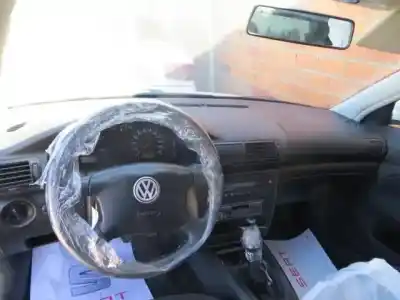 Vehicul casat volkswagen passat b5 (3b2) 1.9 tdi al anului 1998 alimentat afn,avg