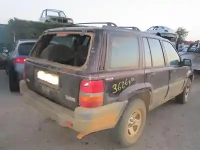 Sloopvoertuig jeep grand cherokee 2.5td- m52 van het jaar 1998 aangedreven d-m52