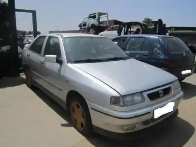 Véhicule à la ferraille SEAT                                               TOLEDO I (1L2)                                                                                                                                                                                                                                             1.9 TDI                                                                                                                                                                                                                                                    de l'année 1998 alimenté AFN