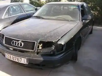 Veicolo di demolizione AUDI 100 2.4-D-AAS dell'anno 1996 alimentato D/AAS