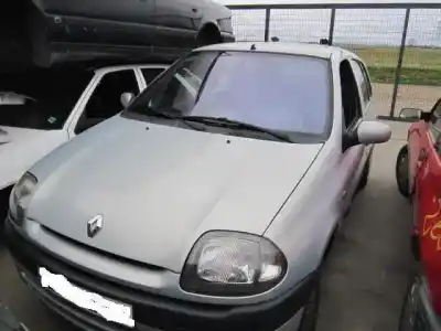 Veículo de Sucata RENAULT CLIO II (BB_, CB_) 1.4 (B/CB0C B/CB0S) do ano 1998 alimentado G-E7J