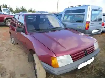 Veículo de Sucata PEUGEOT 205 1.2 G -1F1 do ano 1987 alimentado G-1F1