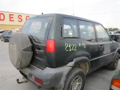 Véhicule à la ferraille NISSAN TERRANO II (R20) 2.7 TDI 4WD de l'année 1998 alimenté TD27TI