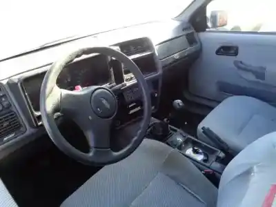 Veicolo di demolizione ford sierra 2.0 g dell'anno 1989 alimentato g/n4