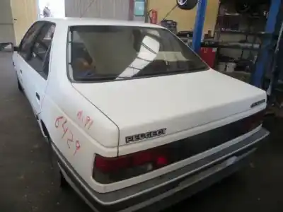 Sloopvoertuig peugeot 405 1.9 g van het jaar 1991 aangedreven g-d2h