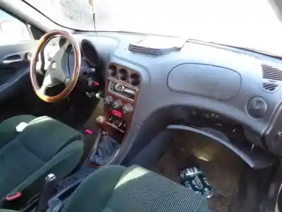 Veicolo di demolizione alfa romeo 156 (932_) 1.9 jtd (932b2) dell'anno 1999 alimentato ar 32302