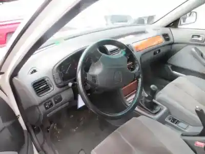 Veículo de Sucata rover 600 i (rh) 620 i do ano 1995 alimentado f 20 z2