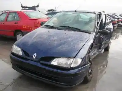 Veículo de Sucata RENAULT MEGANE I (BA0/1_) 1.6 I (BA0L) do ano 1999 alimentado K7M 720