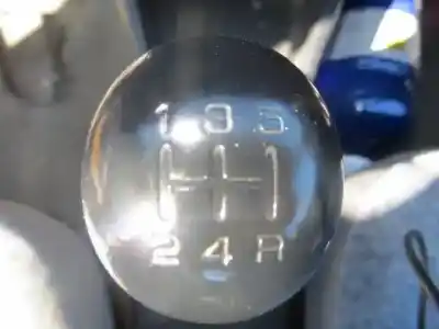 Sloopvoertuig nissan almera i hatchback (n15) 2.0 d van het jaar 1999 aangedreven cd20