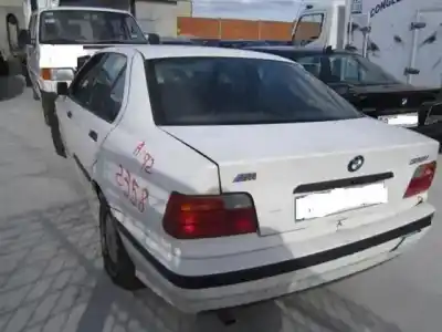 Veículo de Sucata bmw 318 1.8 g /18-4e-1 4p do ano 1992 alimentado g/18-4 e-1