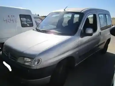 Veicolo di demolizione CITROEN BERLINGO 1.9 D X Familiar dell'anno 2000 alimentato D-WJZ