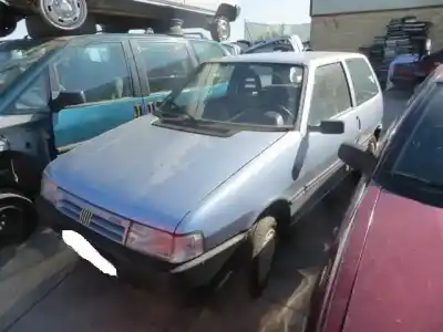 Véhicule à la ferraille FIAT UNO (146_) 1.1 de l'année 1990 alimenté 160 A3.000