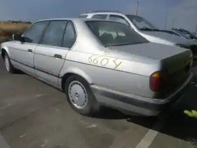 Veículo de Sucata bmw 7 (e32) 735 i, il do ano 1990 alimentado m30 b34 (346kb)