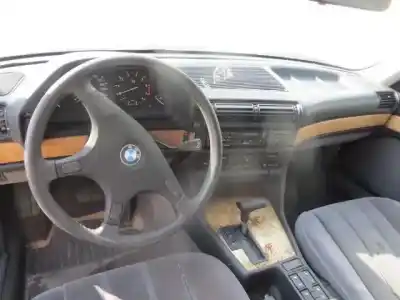 Veículo de Sucata bmw 7 (e32) 735 i, il do ano 1990 alimentado m30 b34 (346kb)
