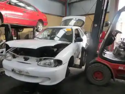 Verschrottungsfahrzeug HYUNDAI ACCENT (X3) 1.3 GLS Automático des Jahres 1996 angetrieben 