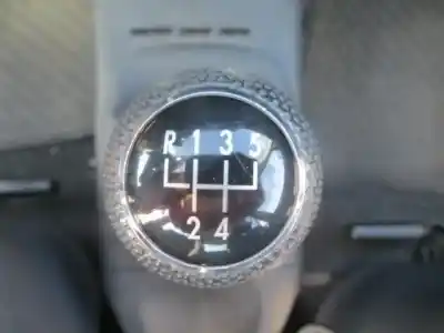 Veículo de Sucata volkswagen polo iii (6n1) 75 1.6 do ano 1994 alimentado g-aea