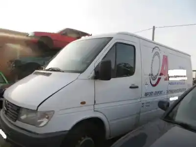 Vehicul casat mercedes-benz sprinter 310d - 2.9 d -602980 al anului 1998 alimentat d-602980