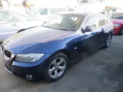 Veículo de Sucata BMW 320 2.0 TD E90 do ano 2010 alimentado N47D20C