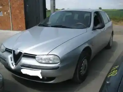 Veicolo di demolizione ALFA ROMEO 156 SPORTWAGON (932_) 1.6 16V T.SPARK. (932B4100) dell'anno 2000 alimentato AR 32104,AR 67601